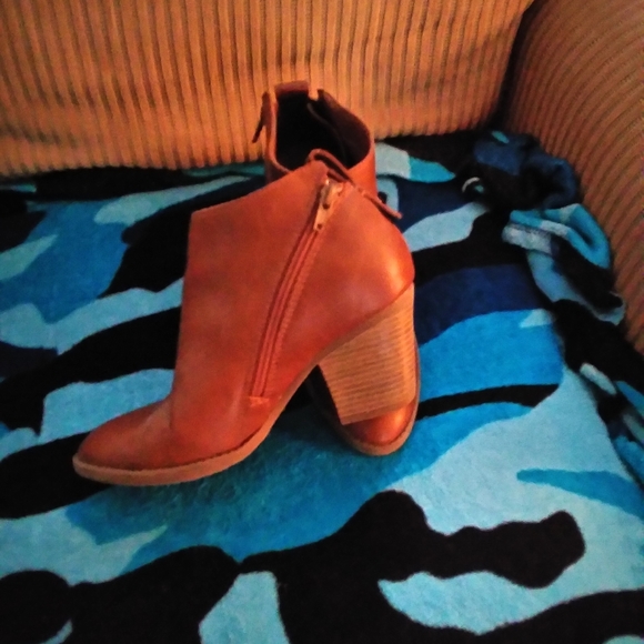 Brown Booties - Picture 2 of 4